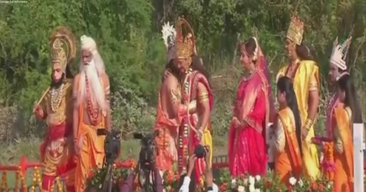 16 grand tableaux based on Ramayana episodes taken out at Deepotsav celebrations in Ayodhya